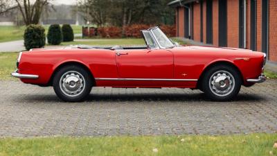 1966 Alfa Romeo 2600 Spider