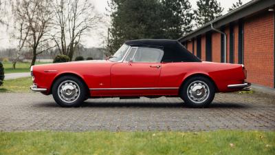 1966 Alfa Romeo 2600 Spider