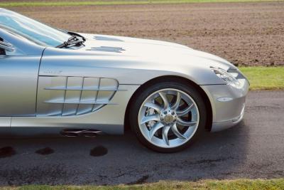 2004 Mercedes - Benz SLR McLaren