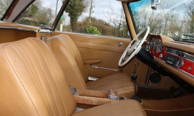 1964 Mercedes - Benz 230 SL Pagoda