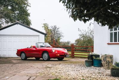 1992 Alfa Romeo Spider S4