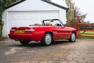 1992 Alfa Romeo Spider S4