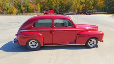 1946 Ford 2 Door