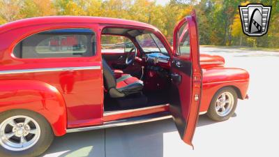 1946 Ford 2 Door