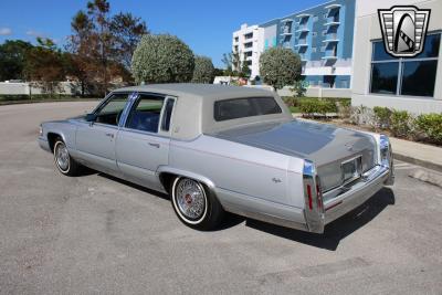 1990 Cadillac Brougham