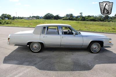 1990 Cadillac Brougham