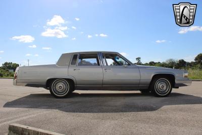 1990 Cadillac Brougham