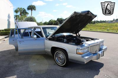 1990 Cadillac Brougham