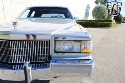 1990 Cadillac Brougham