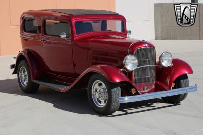 1932 Ford Sedan