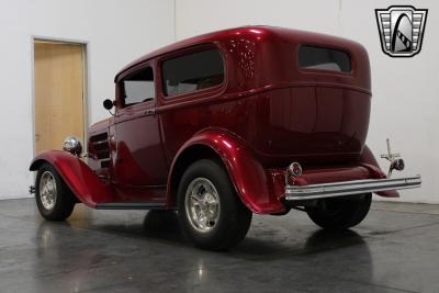 1932 Ford Sedan