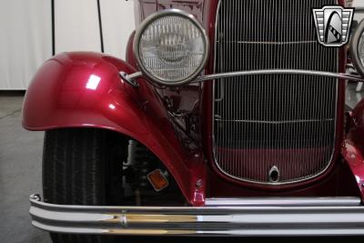 1932 Ford Sedan