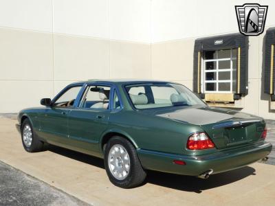 1999 Jaguar XJ8