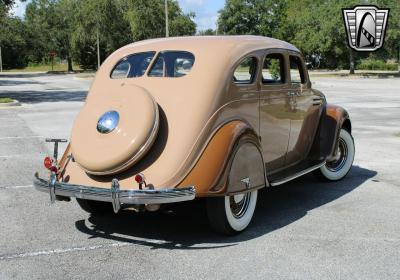 1935 DeSoto Airflow