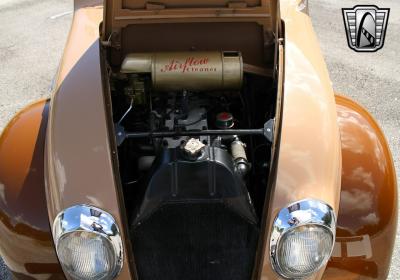 1935 DeSoto Airflow