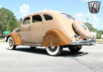 1935 DeSoto Airflow