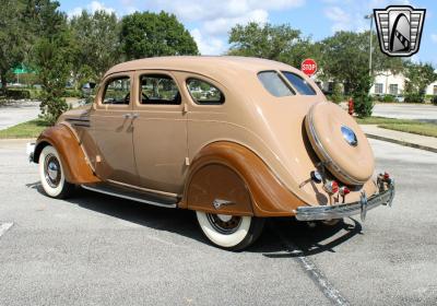 1935 DeSoto Airflow