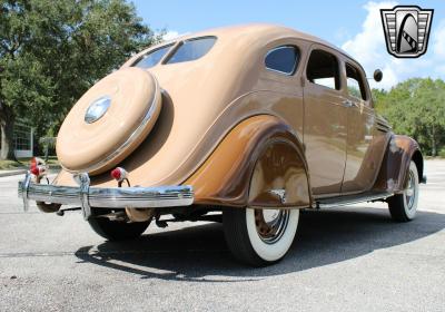 1935 DeSoto Airflow