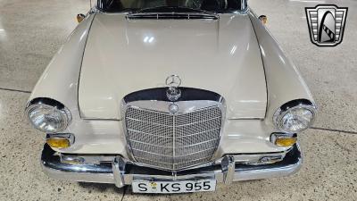 1965 Mercedes - Benz 190