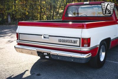 1986 Chevrolet C10 Pickup