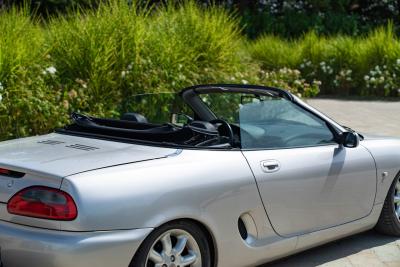 2002 MG MGF