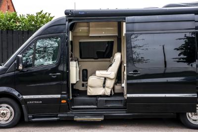 2014 Mercedes - Benz Airstream Interstate