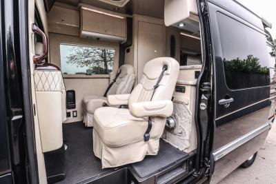 2014 Mercedes - Benz Airstream Interstate