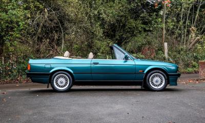 1992 BMW 325i Convertible