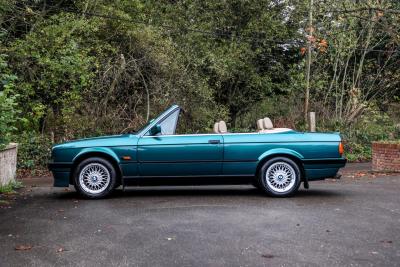 1992 BMW 325i Convertible