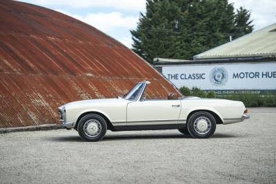 1970 Mercedes - Benz Benz 280SL