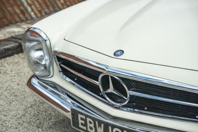 1970 Mercedes - Benz Benz 280SL