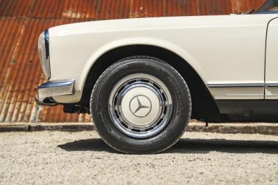 1970 Mercedes - Benz Benz 280SL