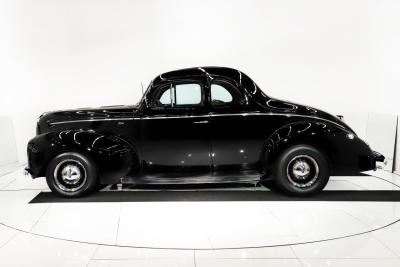 1940 Ford Custom