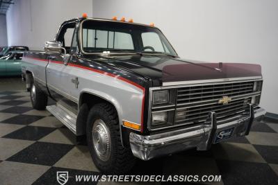 1984 Chevrolet C20 Camper Special