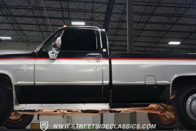 1984 Chevrolet C20 Camper Special