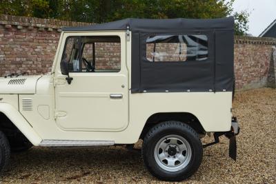 1978 Toyota FJ40 Land Cruiser Soft top PETROL