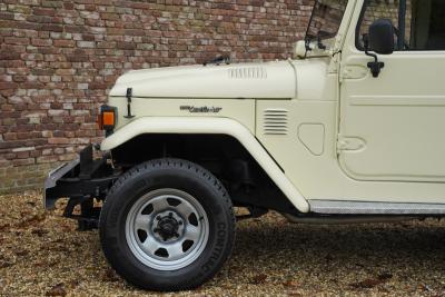 1978 Toyota FJ40 Land Cruiser Soft top PETROL