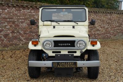 1978 Toyota FJ40 Land Cruiser Soft top PETROL