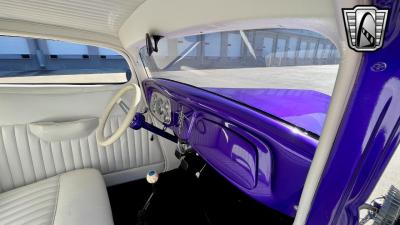 1933 Ford 3 Window