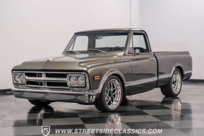 1968 GMC C10 Restomod