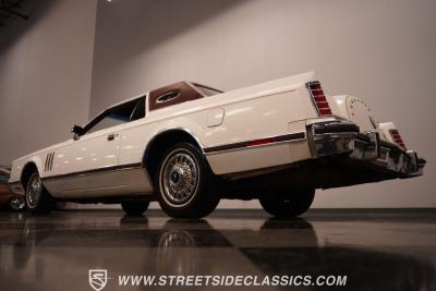 1977 Lincoln Continental Mark V