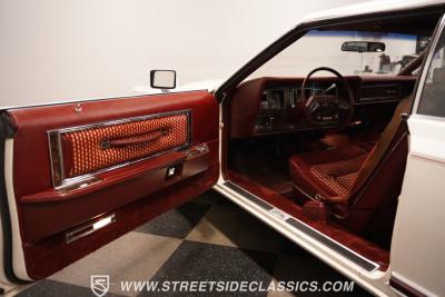 1977 Lincoln Continental Mark V