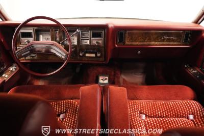 1977 Lincoln Continental Mark V