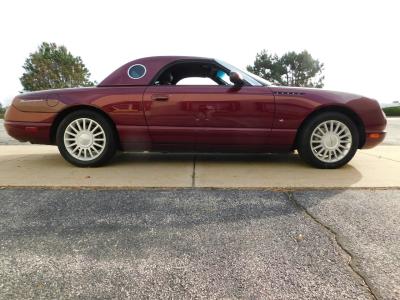 2004 Ford Thunderbird