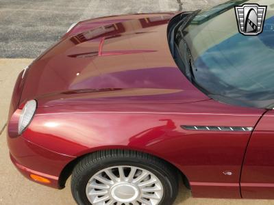 2004 Ford Thunderbird