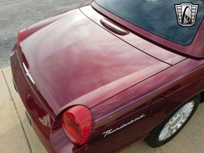 2004 Ford Thunderbird