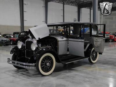 1928 Studebaker Dictator