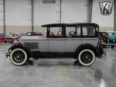 1928 Studebaker Dictator