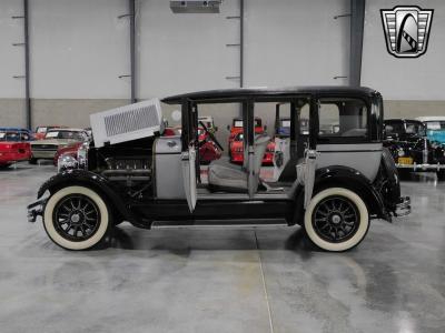 1928 Studebaker Dictator