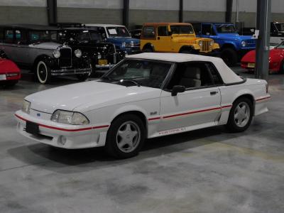 1990 Ford Mustang